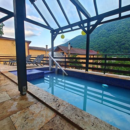 Casa Miclau Apartment เบยเล เฮร์คูลาเน ภายนอก รูปภาพ