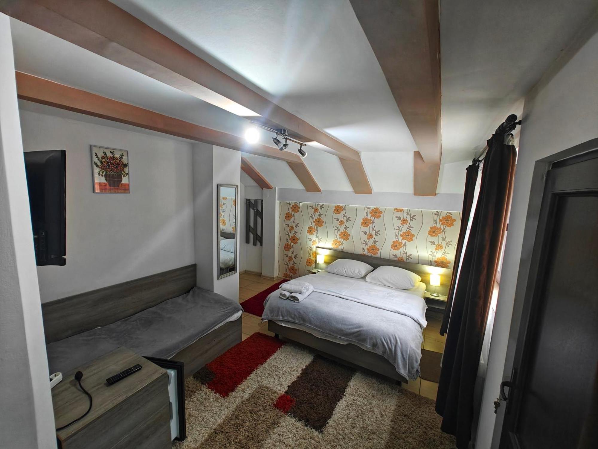 Casa Miclau Apartment เบยเล เฮร์คูลาเน ภายนอก รูปภาพ