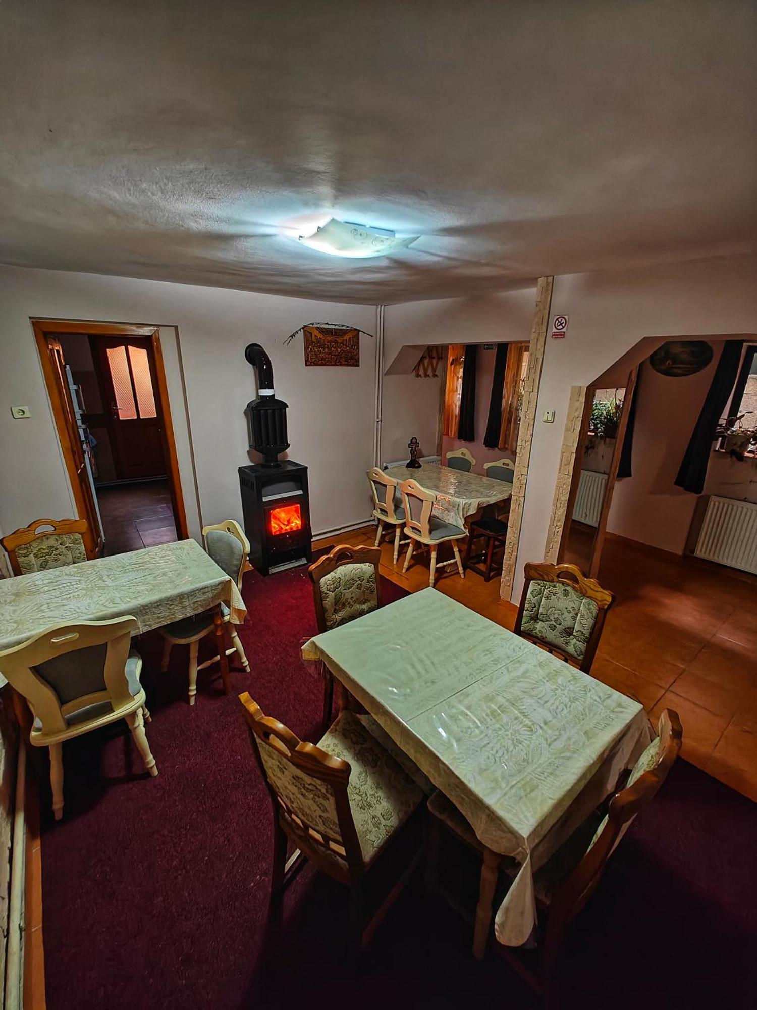 Casa Miclau Apartment เบยเล เฮร์คูลาเน ภายนอก รูปภาพ